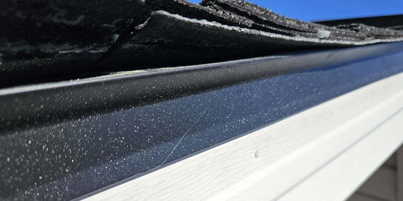 High-efficiency gutters
